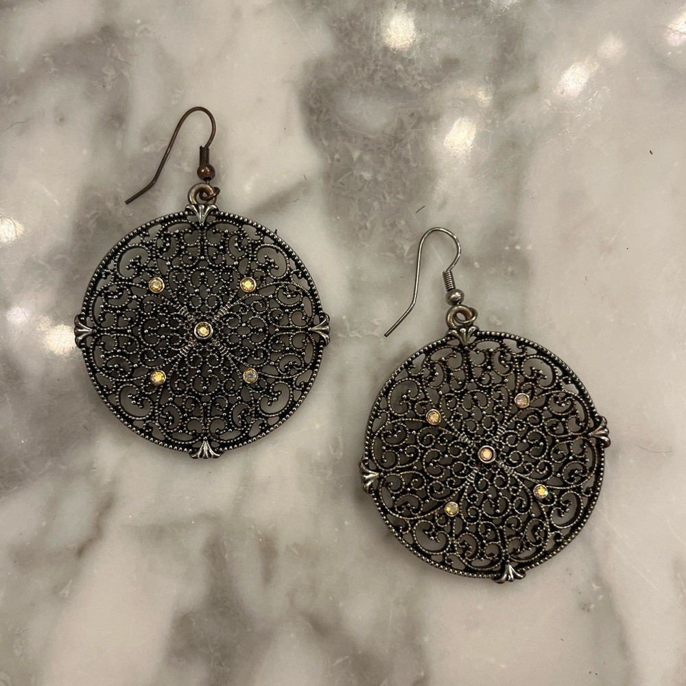 Dark gold sparkle earrings